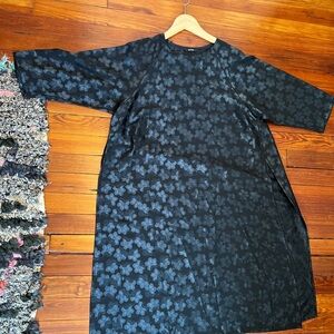 Kaarem Elegant Black Floral Long Sleeve Dress tunic